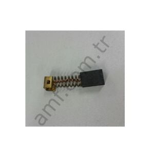 Çarpışan Araba Orta Boy Motor Dış Kömürü