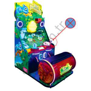 The Tail Of Achameleon Bug Crunche, Bukalemun Kuyruğu