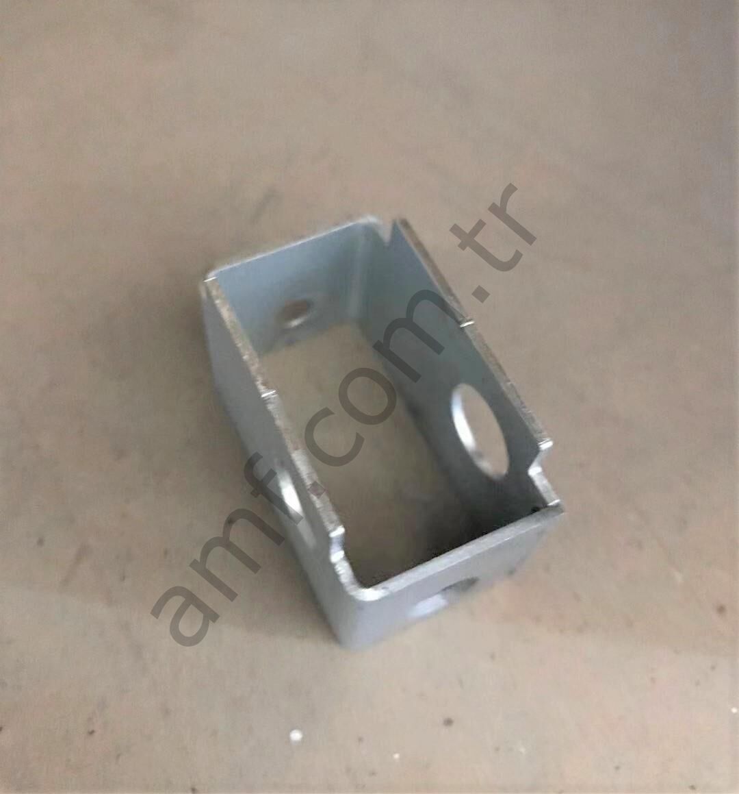 Re-Inforce Cover_C146-279-000/20211702152 Coconut Bash, Hindistan Cevizi Menteşe Sacı