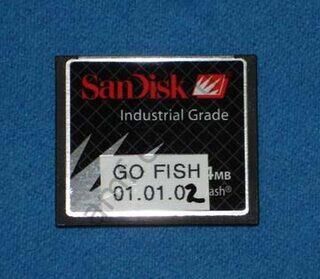 Milk Jug Toss Asy Flash Card 4Gb_E08716X Milk Jug Toss, Flash Diski